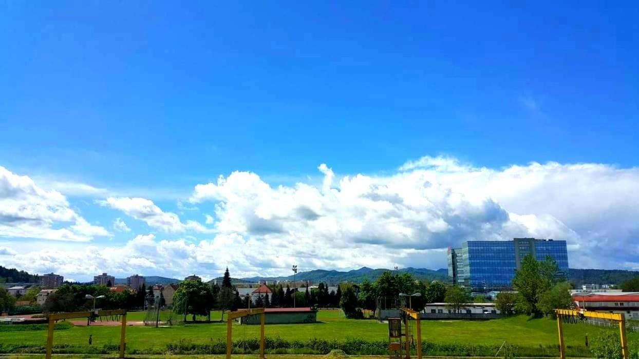 Tej Hostel Любляна Экстерьер фото