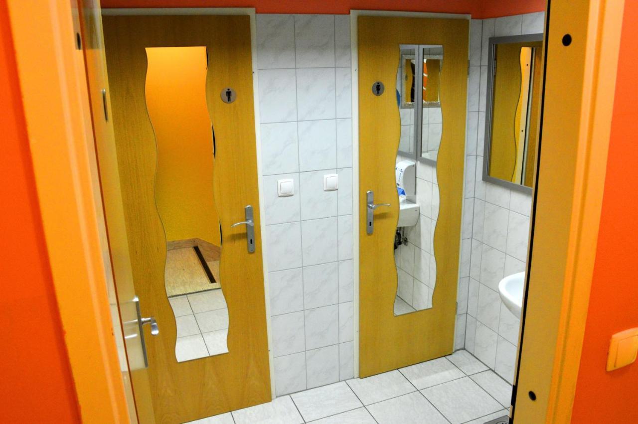 Tej Hostel Любляна Экстерьер фото